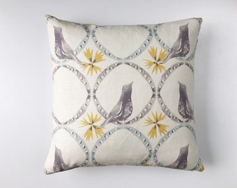 Blackbird Throw Pillow Cover: Louise Body Vintage Geometric Bird Print
