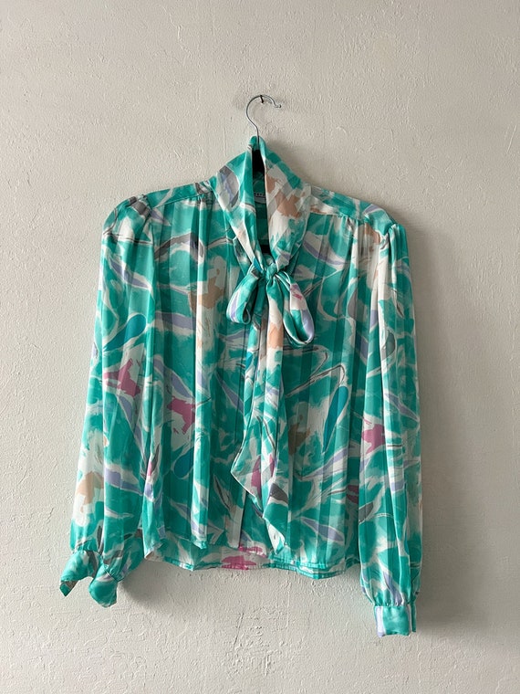 90s Nordstrom Sheer Floral Tie Neck Blouse - image 7