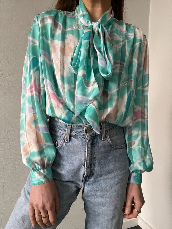 90s Nordstrom Sheer Floral Tie Neck Blouse - image 3