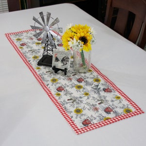 Country Table Runner, Rooster Table Runner, Sunflower Table Runner, Farmhouse Decor, Red and White Gingham Table Runner, Country Table Decor