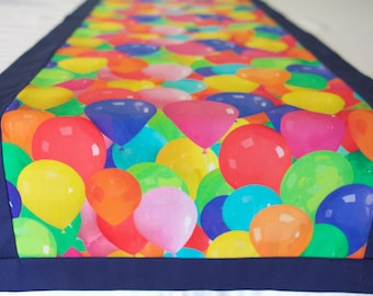 Camino de mesa de cumpleaños, Camino de mesa de fiesta, Decoración de mesa de cumpleaños, Cumpleaños de niño, Cumpleaños de niña, Camino de mesa, Decoraciones de cumpleaños, Cumpleaños