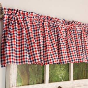 Kitchen Valances, Plaid Valances, Country Valances, Country Home Decor, Plaid Home Decor, Kitchen Curtains, Country Kitchen Decor, Decor