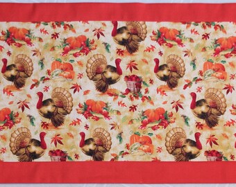 Thanksgiving Table Runner, Table Runner, Fall Table Runner, Table Linens, Home Decor, Table Decor, Autumn Table Runner, Holiday Table Runner