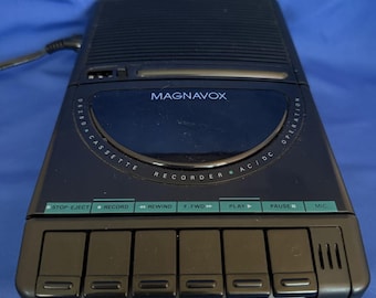 Vintage Magnavox Cassette Tape Player Recorder D6280/17 - Tested Works