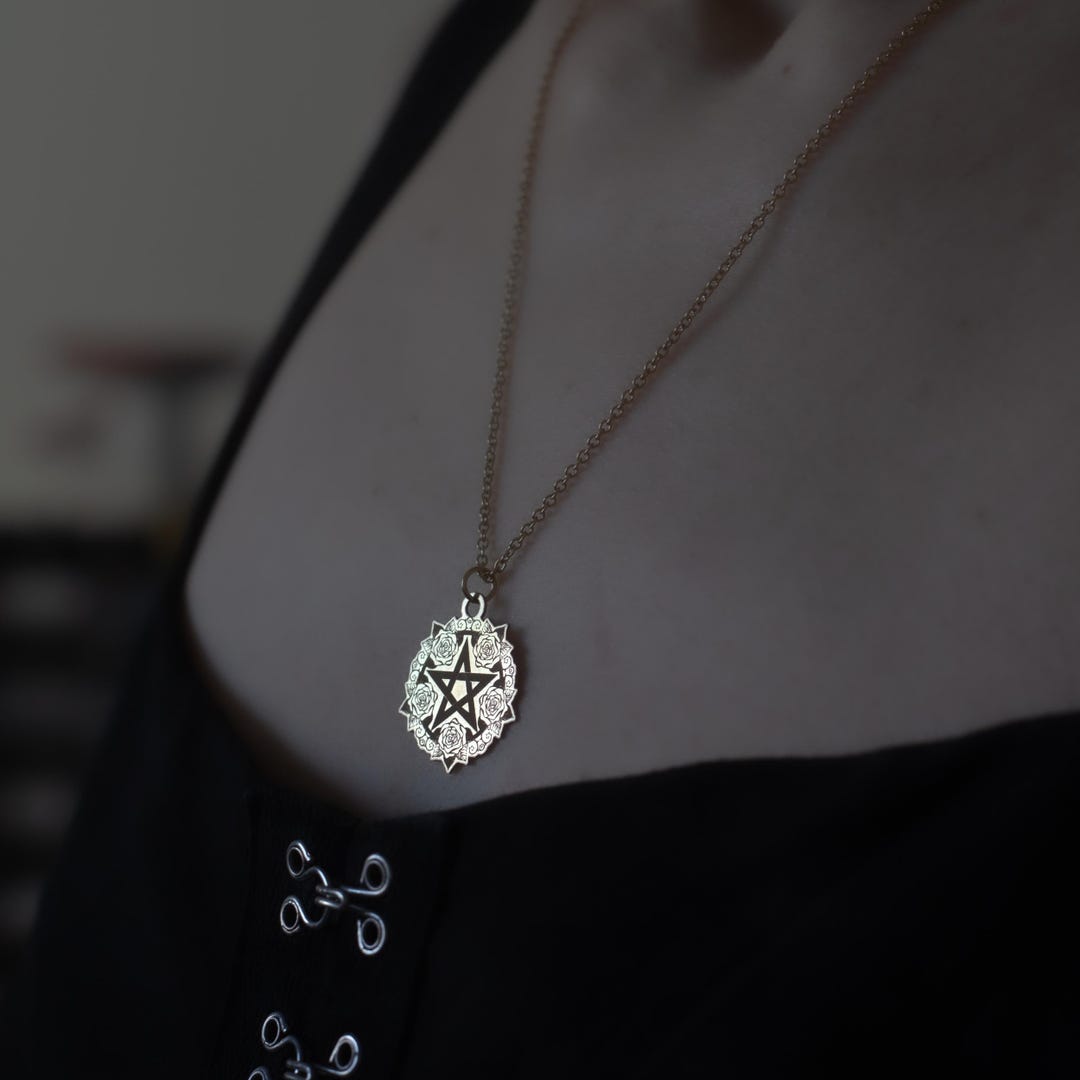 Simple Romantic Pentacle and Roses Pendant Necklace in Brass - Etsy