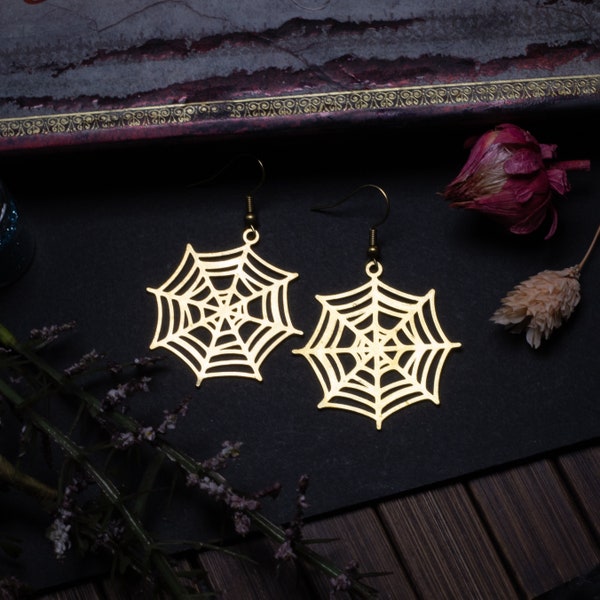 boucles d'oreilles toile d'araignée -  goth  en laiton