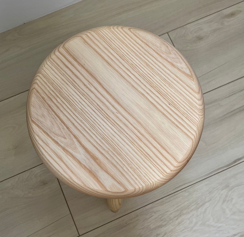 Lil' Ash Round Stool image 4