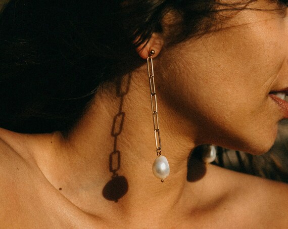 Sophie Pearl Earrings