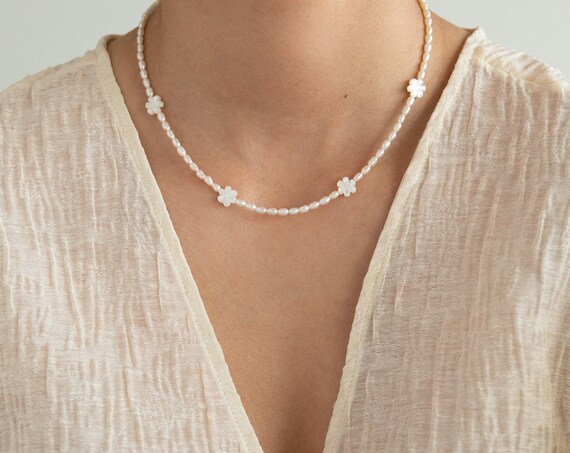 Daisy Necklace