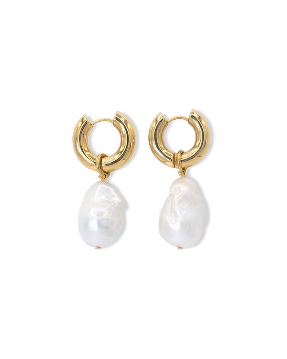 Florence pearl earrings