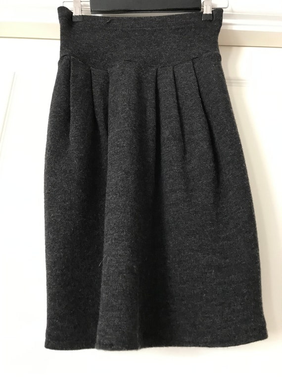 Wool vintage high waisted skirt