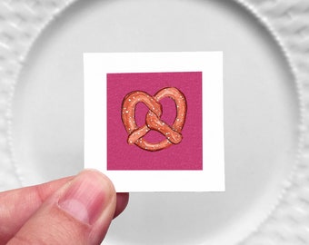 Mini 1" Pretzel Soft Snack Food Cocina Comedor Decoración Impresión Tiny Gouache Art PRINT