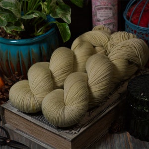 Naturally Hand Dyed Yarn - Botanical Dyed - 100% Merino Yarn - Fingering Weight - Non-superwash - Plant Dyed - Mint