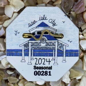 2024/2023/2022 Sea Isle City beach tag 16&quot; x 16&quot; canvas print.  Please specify year and background choice in notes to seller.