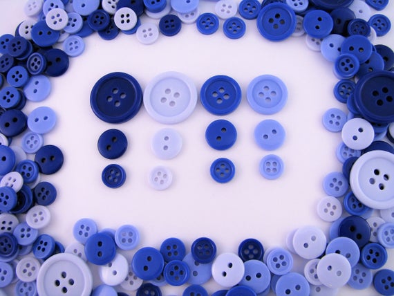 Mixed Assorted Coloured Size Card Art Craft Sewing Scrapbook Buttons