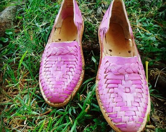 pink mexican huaraches