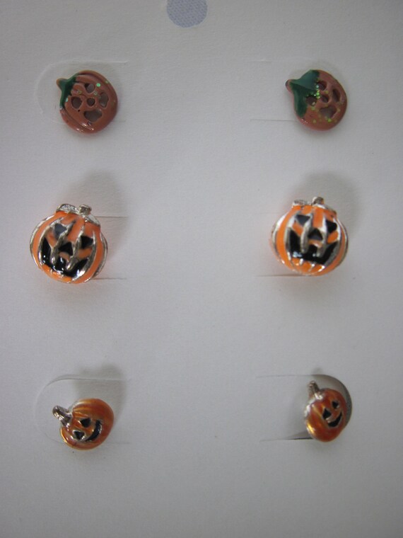 Vintage Halloween Pumpkin Jack O Lantern Stud Earr