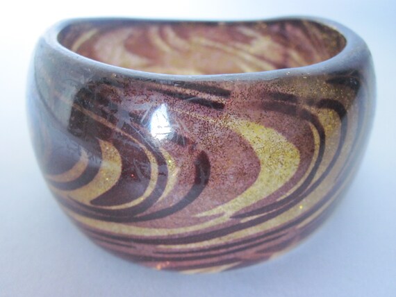 Vintage Wide Swirl Lucite Bangle Bracelet, Asymme… - image 2