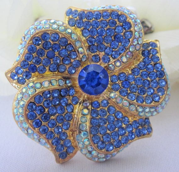 Size 7, Vintage Blue Statement Rhinestone Floral … - image 3