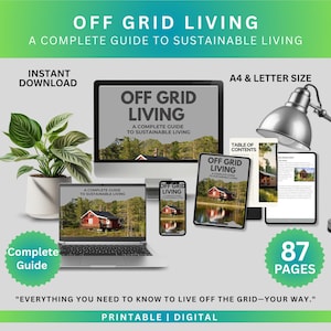 Może przedstawiać: Cyfrowy przewodnik zatytułowany "Off Grid Living" wyświetlany na laptopie, tablecie, telefonie i monitorze komputera. Okładka przewodnika przedstawia czerwony domek. Obraz zawiera również roślinę doniczkową, lampę biurkową i tekst "Natychmiastowe pobieranie."