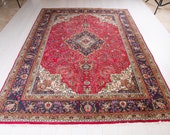 Excellent Hand-Knotted Vintage Turkish Area Rug Low Pile Faded Red Large Handmade Floral Wool Carpet 1933