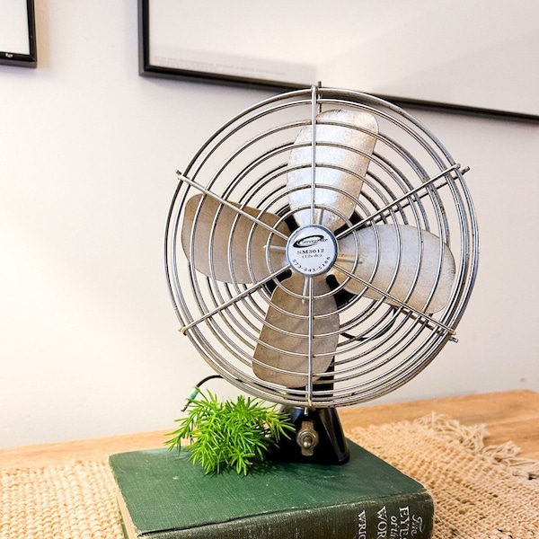 Vintage Electric Servicemate Cab Fan, Retro Fan, Small shop fan, 12 Volt Heavy Duty 2 Speed Fan