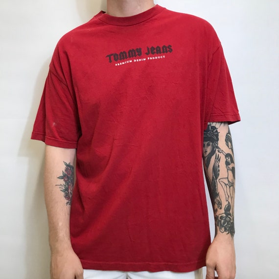 red tommy shirt