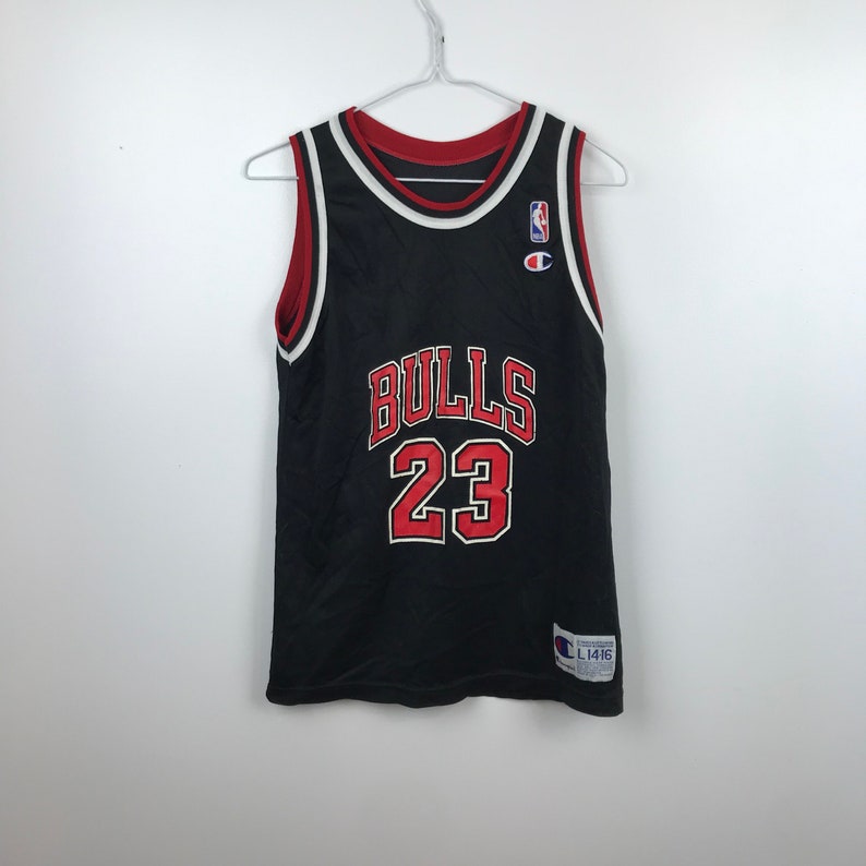 chicago bulls retro jersey