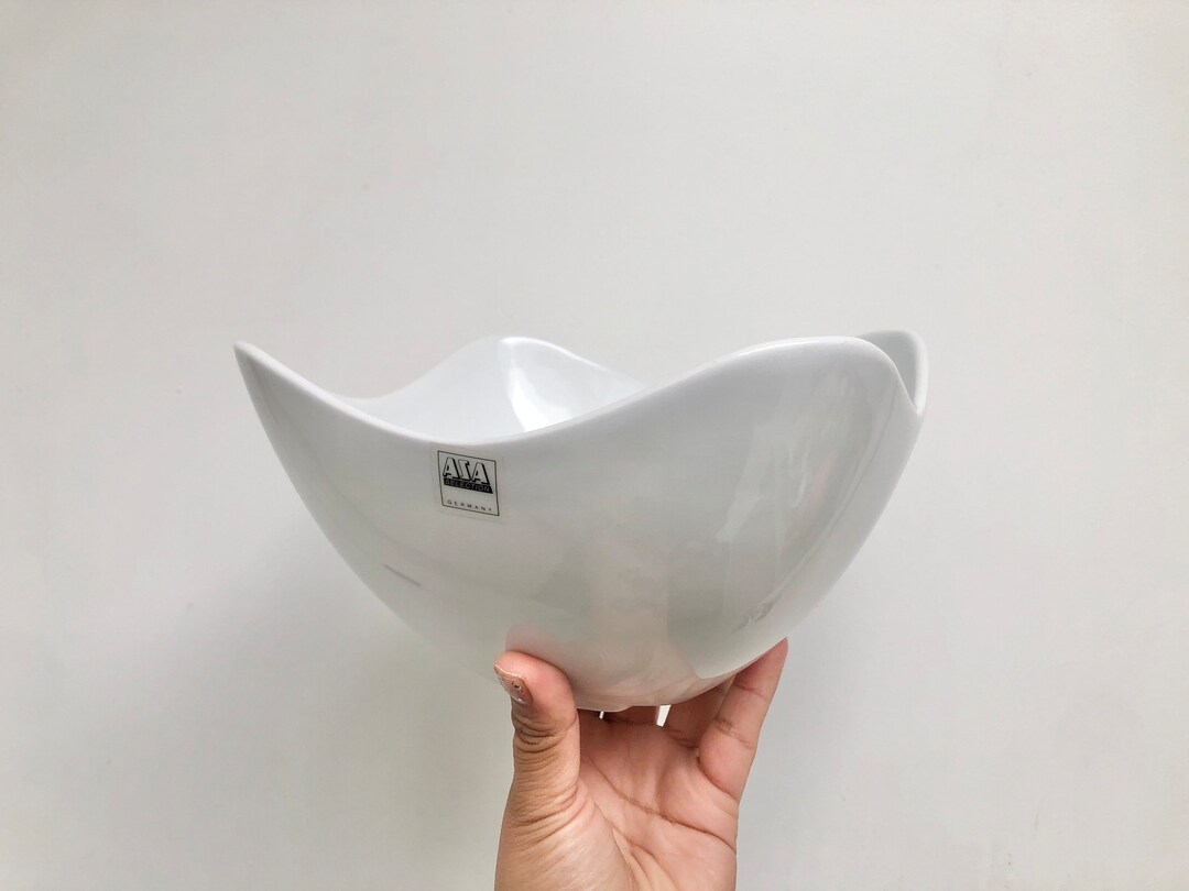 ASA Selection White Ceramic Wave Serving Bowl (germany)