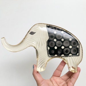 Vintage Abraham Palatnik Large Lucite Elephant Figurine (Brazil)