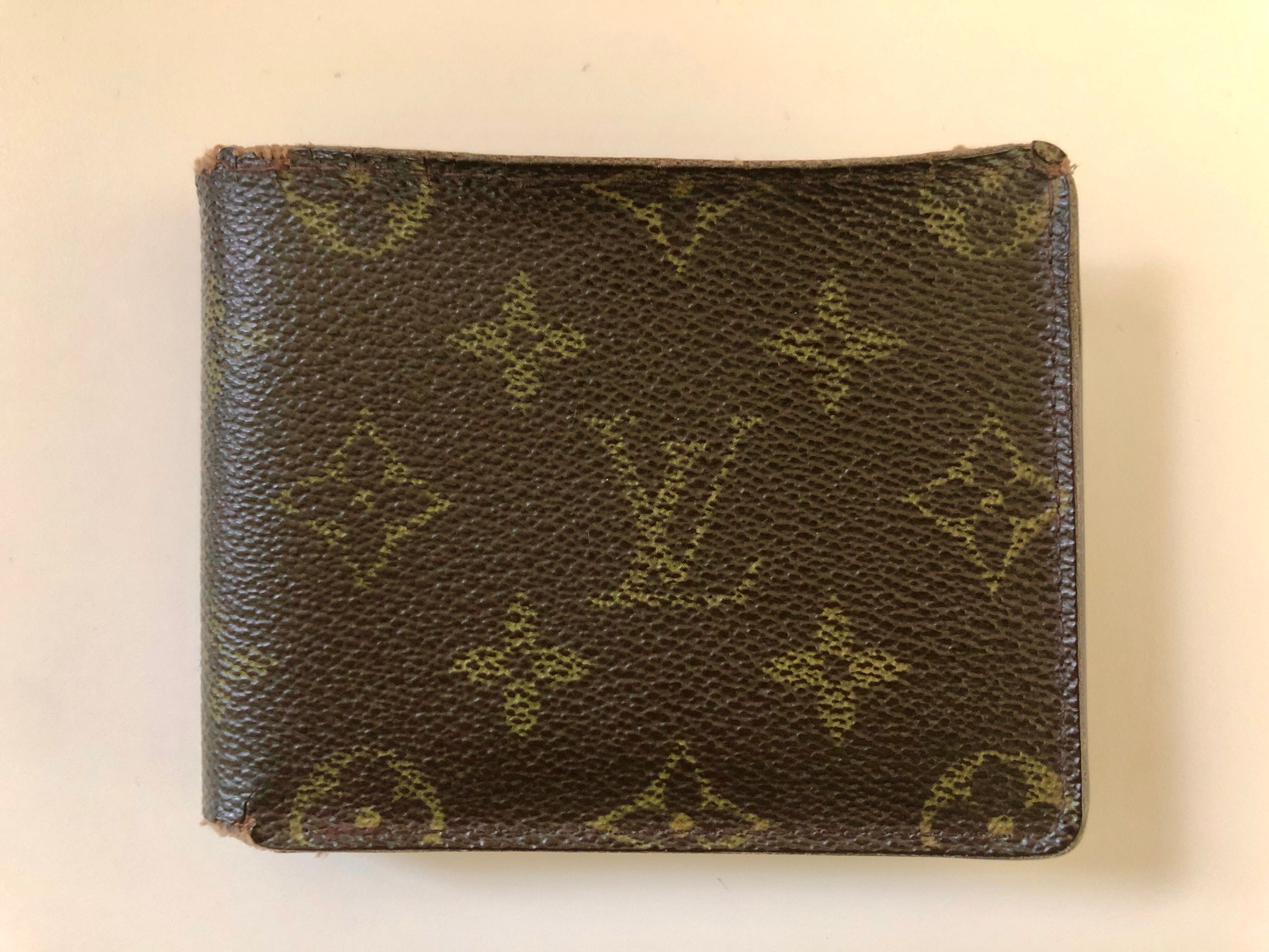 Louis Vuitton Cloud Long Wallet Ultra Limited Edition (sold out worldwide)