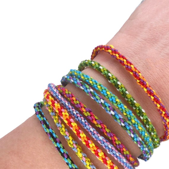 Style My Way Friendship Bracelets Kit - Ages 6+ Thread Beads Charms - New