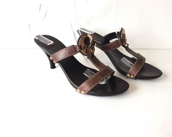 Fendi Women Flip-Flops Brown Gold Heels Mule Vintage Sandals Shoes Size EUR 39,5 /  US 7.5  / UK 6 Made in Italy