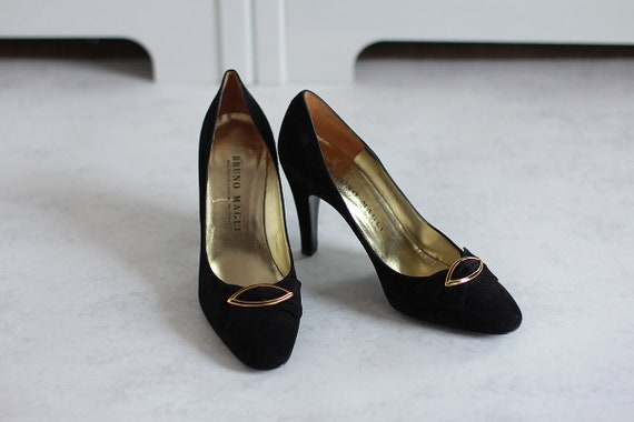 black and gold women shoes