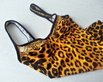 Vintage badpak met luipaardprint en badpak met dierenprint lycra van Du Pont, maat S/M