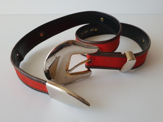 80s Vintage Escada Belt Red Suede Black Leather B… - image 7