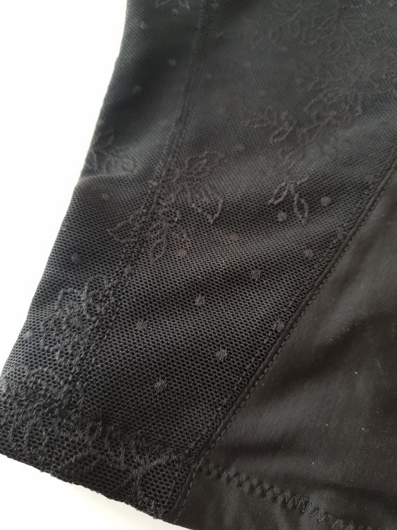 Vintage Triumph Corset Women Black Lace Top Vinta… - image 3