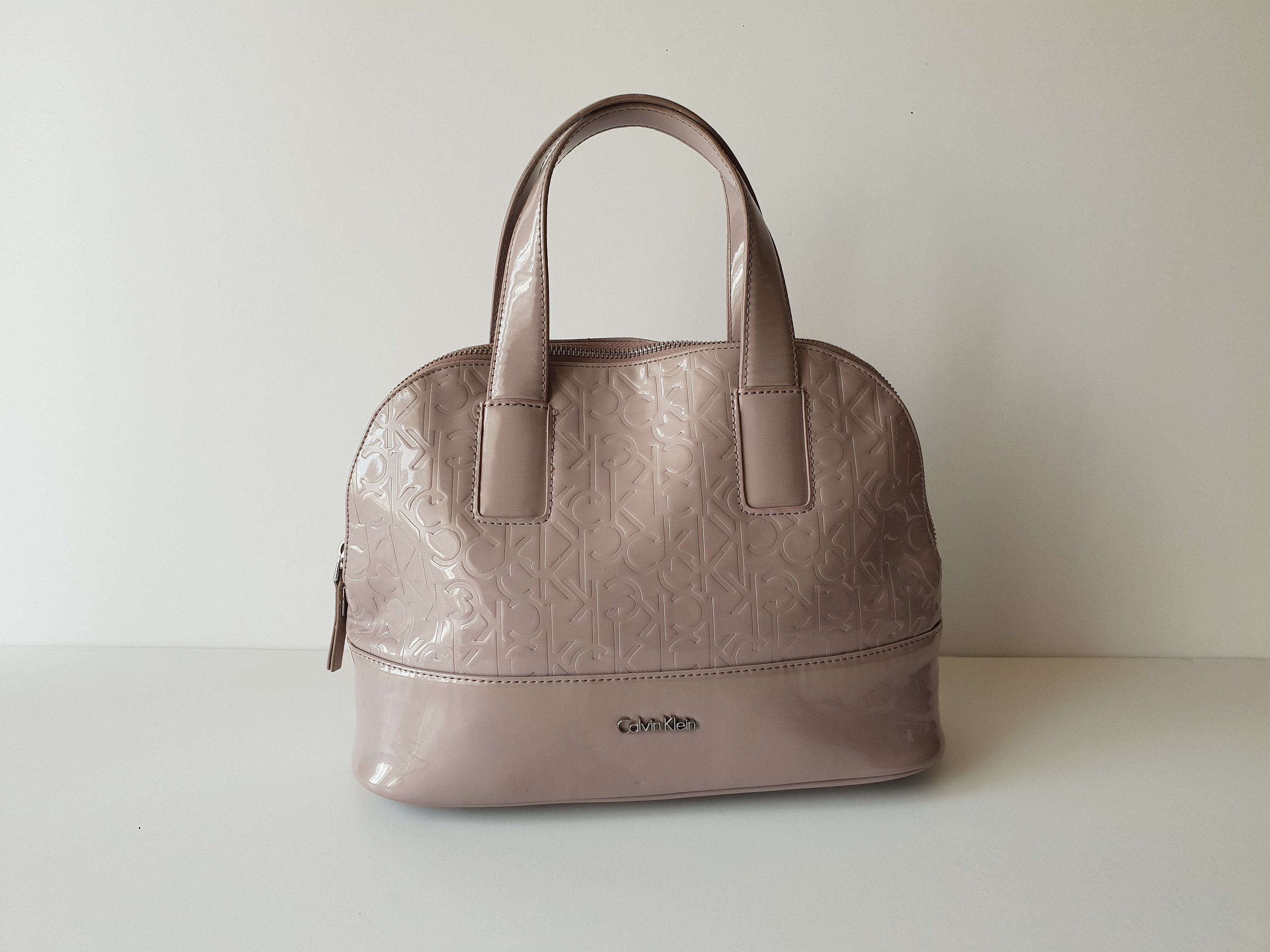 Calvin Klein, Bags, Calvin Klein Shoulder Bag