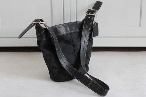 Coach Bucket Bag Vintage Crossbody Bag Black Canva