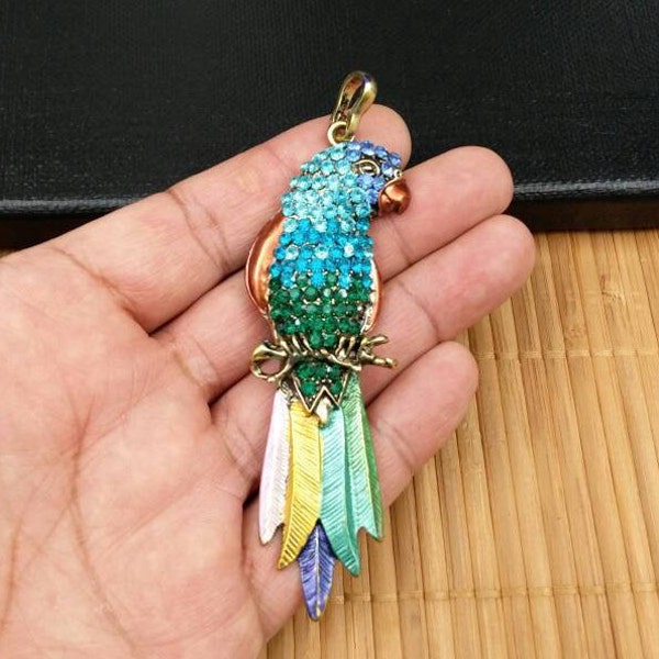 Parrot Pendant Enamel Rhinestones Bird Charm DIY Bohemian Jewelry Findings Elegant Beautiful Jungle Tropical Parrots Pet Bird Mala Necklace.