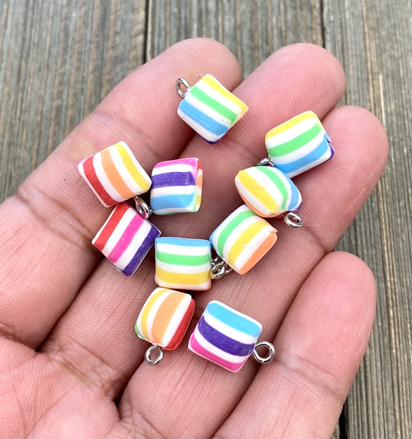 5 Square Shape Candy Striped Resin Pendants Handmade Multicolor Yoga Mala Necklace Earrings Bracelets Charms Bohemian Jewelry Finding Supply