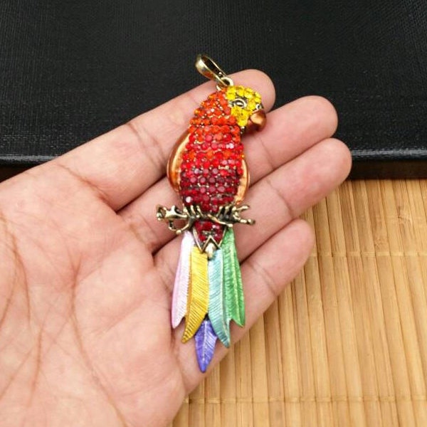 Parrot Pendant Enamel Rhinestones Bird Charm DIY Bohemian Jewelry Findings Elegant Beautiful Jungle Tropical Parrots Pet Bird Mala Necklace.