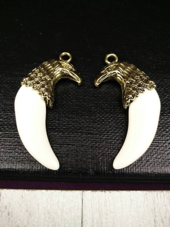 Collana Uomo Vintage Con Ciondolo Piuma D'Aquila E Foglia – In Acciaio Al Titanio E Turchese - copertina