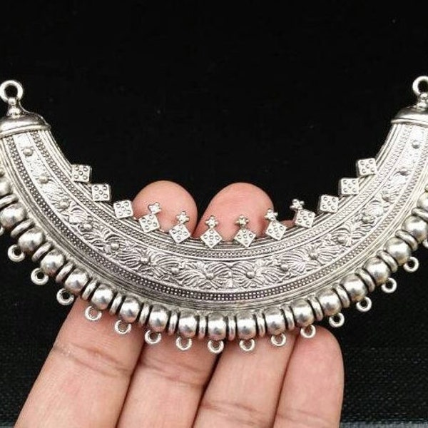 Large Silver Color Necklace Connector Pendant Multiple Loops For Tassels Charms Crescent Half Moon Carved Arched Bohemian Jewelry.