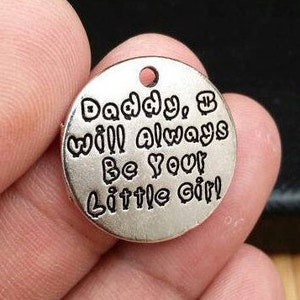 Papá, siempre seré tu niñita Palabras de amor y afecto Dijes Frases inspiradoras Citas de afirmación Frases motivacionales Colgantes
