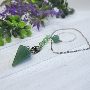 Prosperous Green Aventurine Pendulum - Witchy Divination and Protection Tool