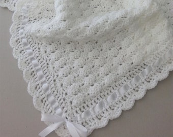 Crochet baby blanket | Etsy Colcha para Bebé,Mantas de Niños,Cuna,Colcha,Bautizo,Regalo