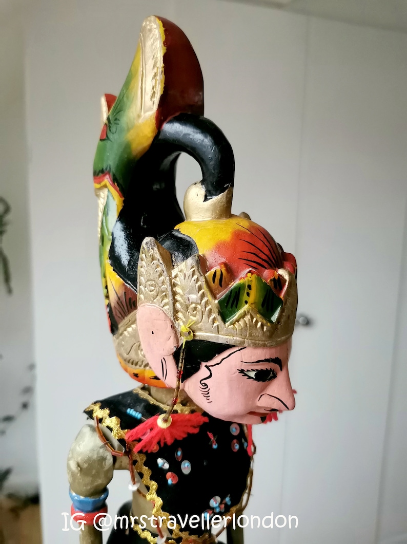 theatrical puppet Indonesian Wooden Puppet Stick Puppet Large Indonesian Puppet Stunning Vintage 1980s Indonesian Wayang Golek