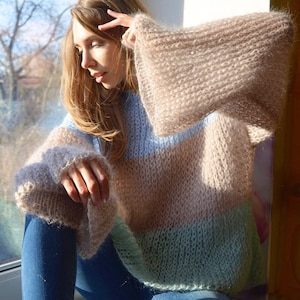 Big oversized shop sweater