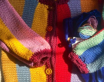 Gilet enfant coloré, grosse maille en laine mérinos, pull rayé fait main